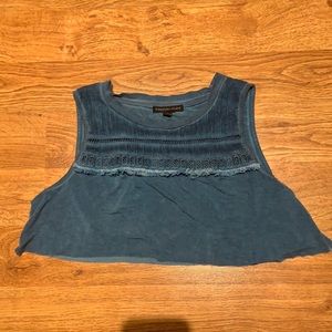 blue cropped tank